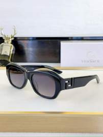 Picture of Versace Sunglasses _SKUfw80049990fw